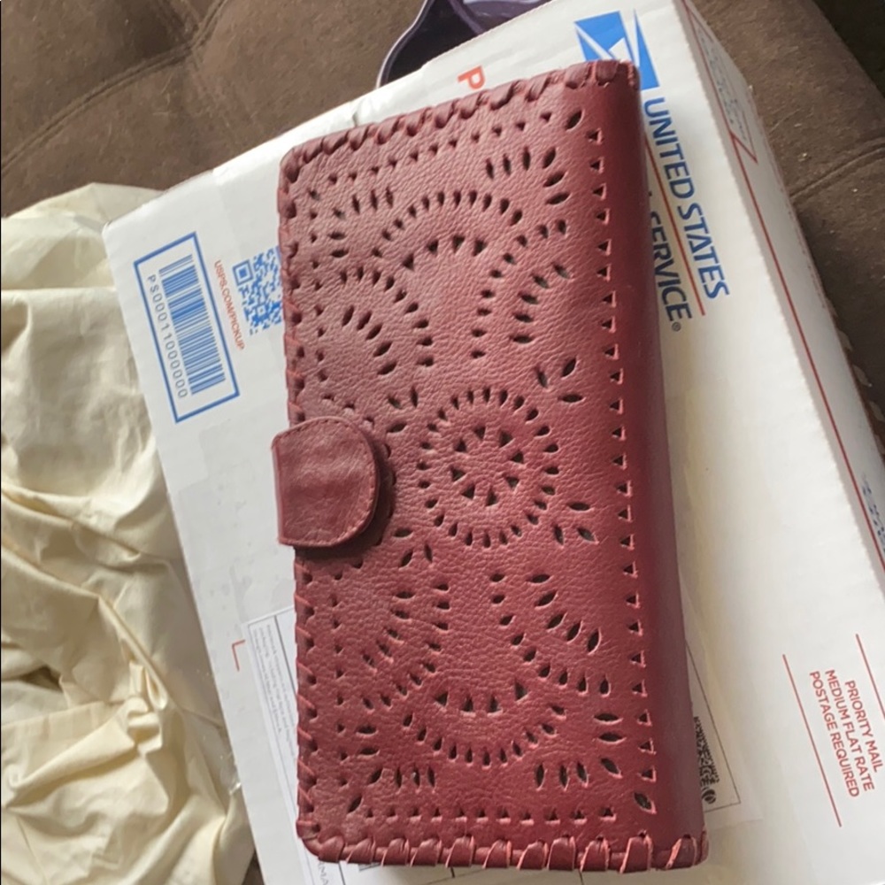 Cleobella wallet